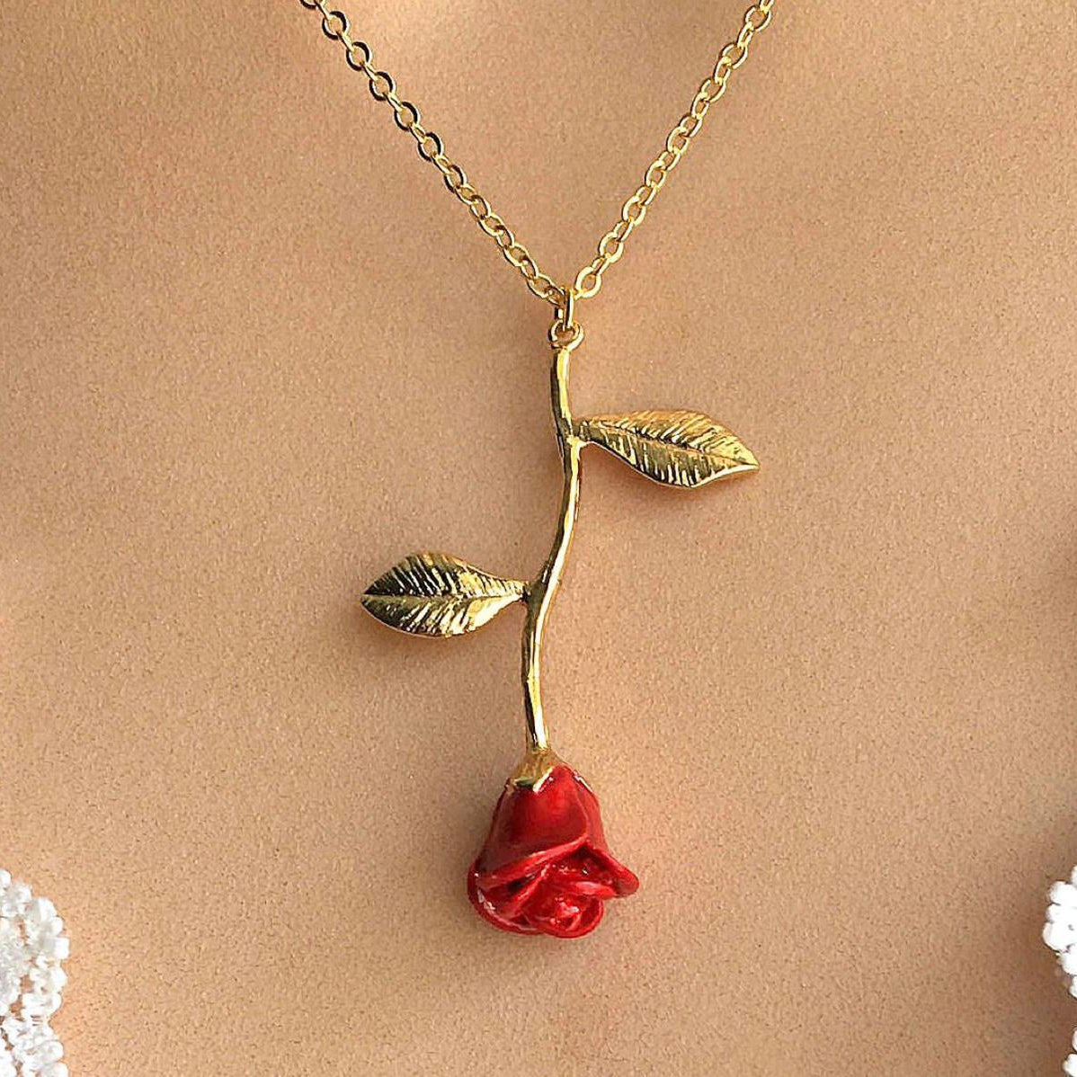 Falling Red Rose Gold Plated Locket